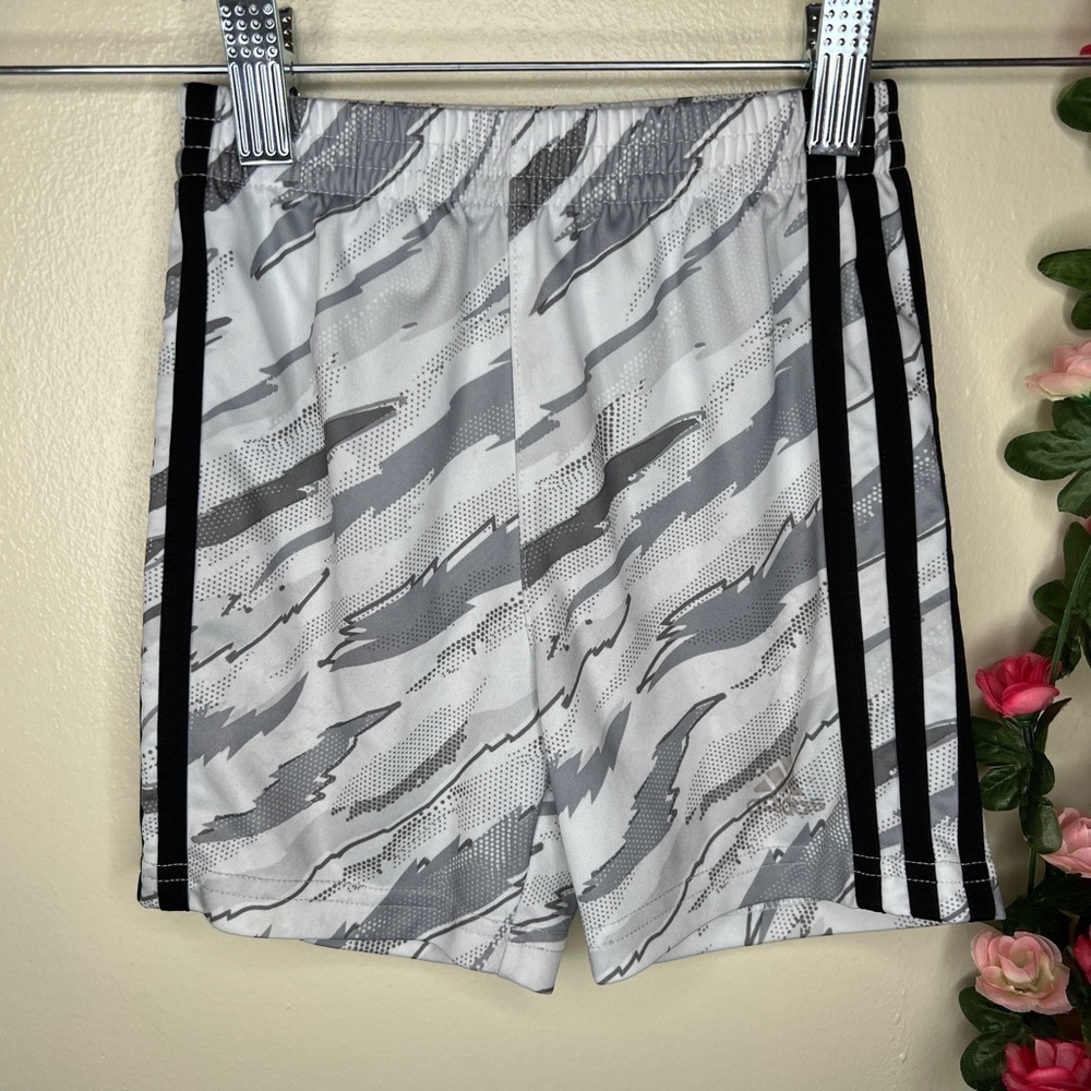 Adidas Gray White Black Gym Shorts Fitness Casual Walking School Play Sports 3T